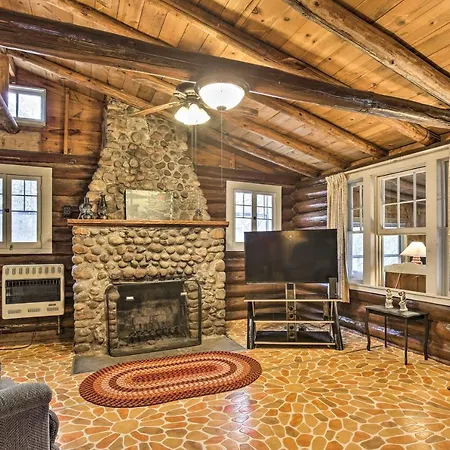 Lakefront 1930S Log Cabin With Dock And Fire Pit!